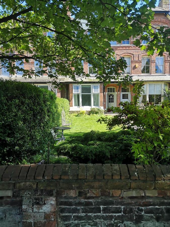 34 One Apartment Lytham St Annes Exterior photo
